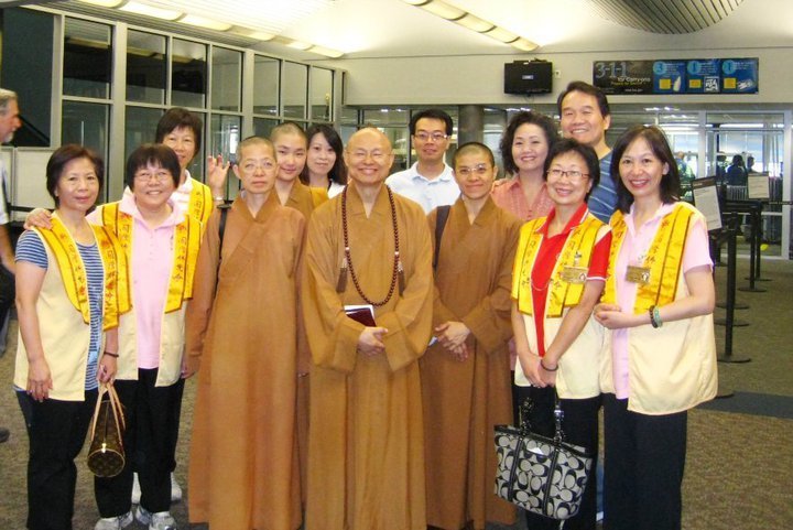 airport02.jpg