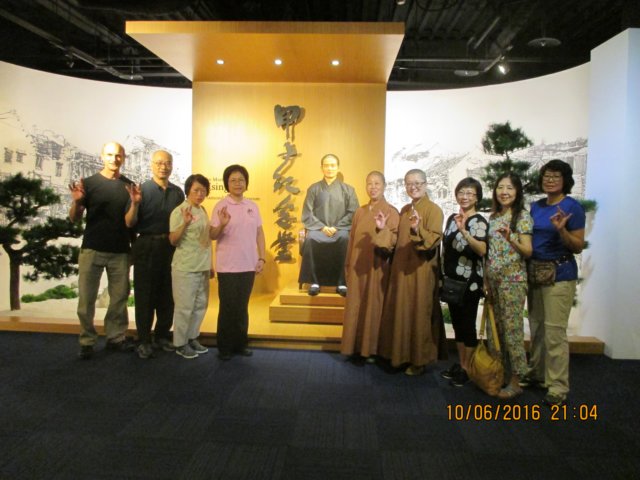dsc06025.jpg